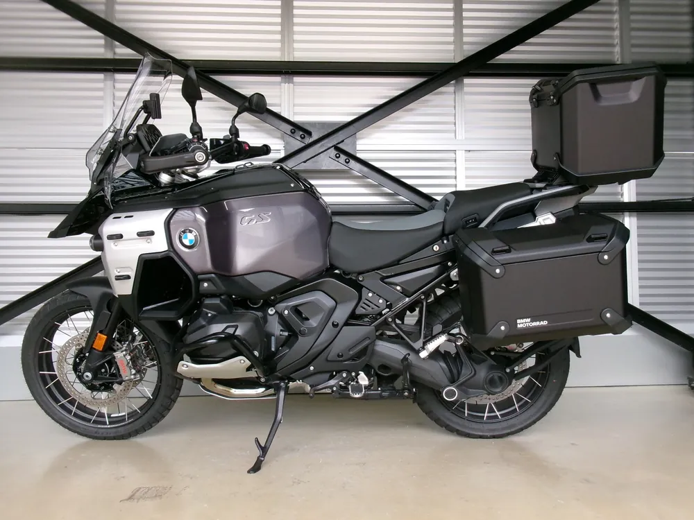 BMW R1300Gs Adv Asa 2026, gray / black, фото 2