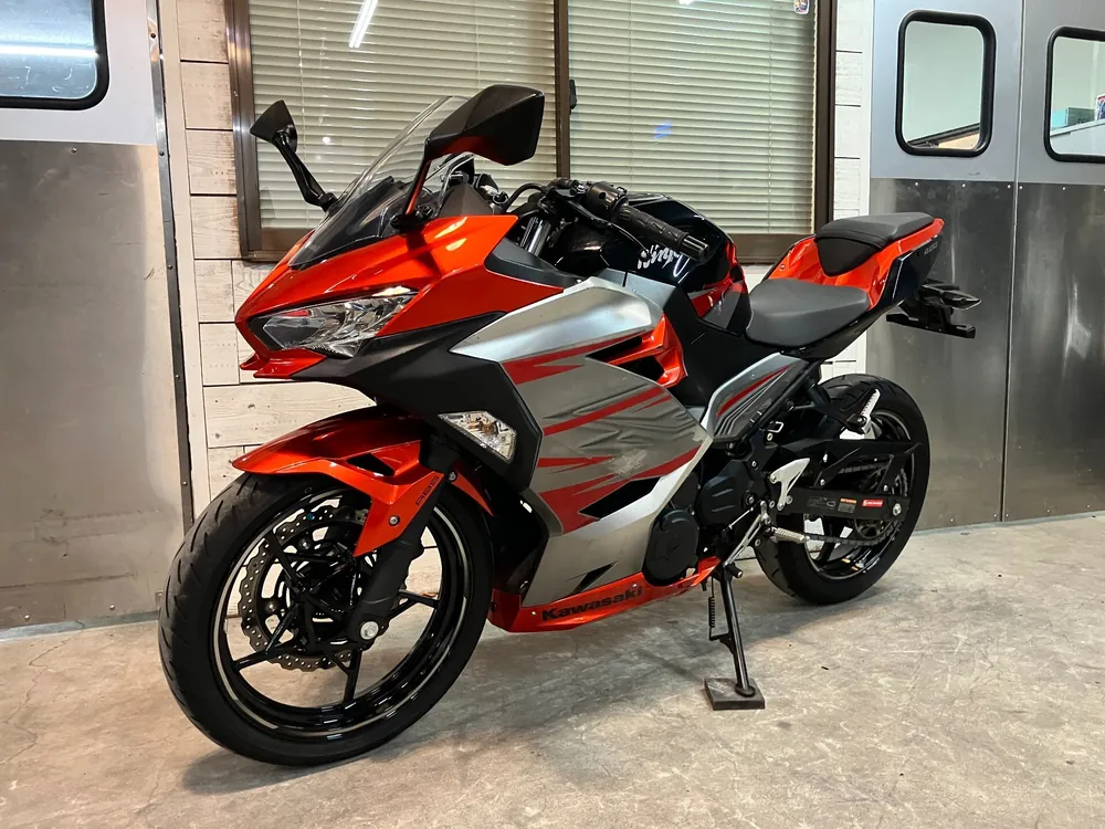 Kawasaki Ninja 400 2018, orange / black, фото 8