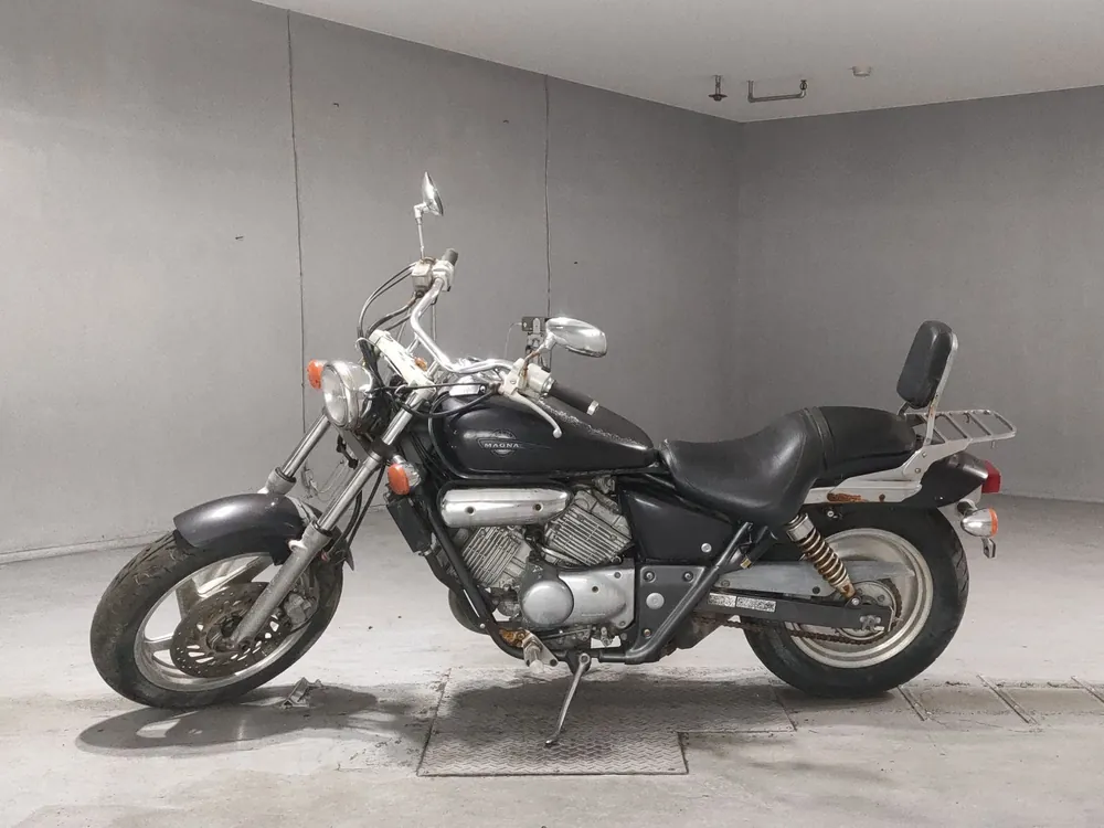 Honda V-Twin Magna 250, чёрный, фото 2