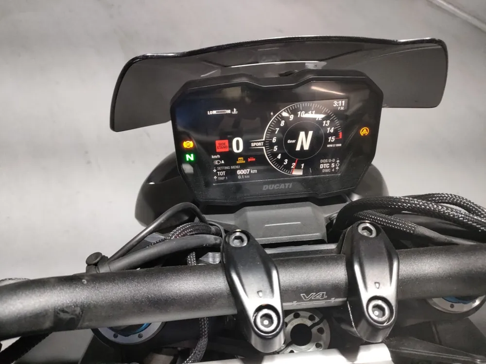 Ducati Street Fighter V4S 2021, чёрный, фото 5