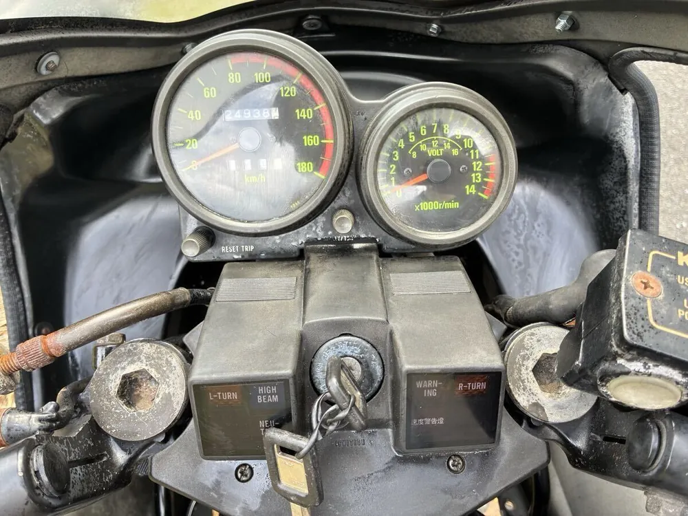 Kawasaki GPZ400 1983, фото 6