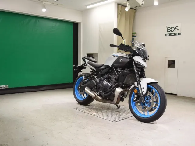 Yamaha Mt-07-3Amt 2025, серый, фото 3