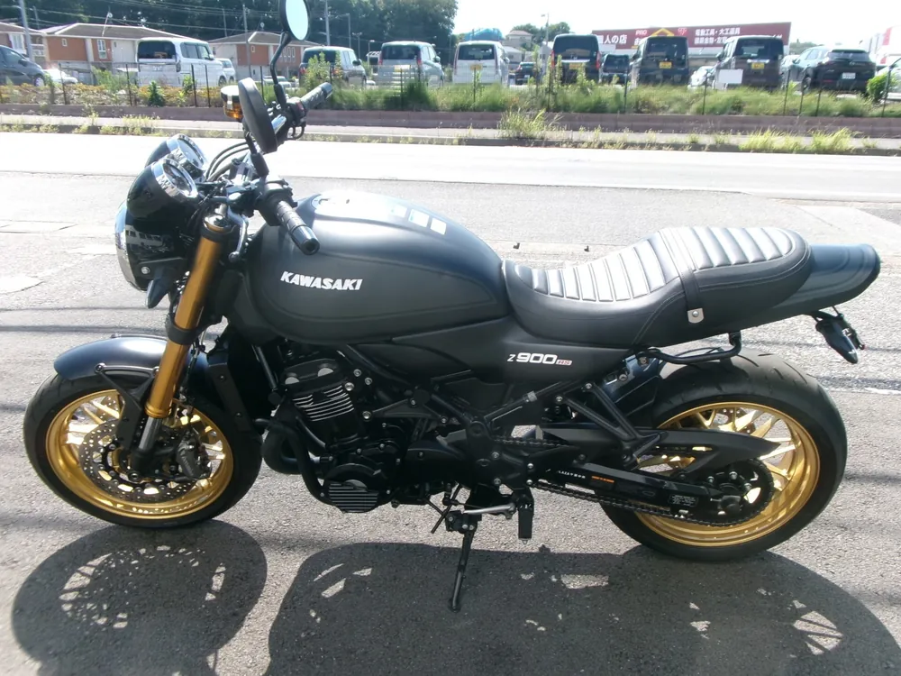 Kawasaki Z900RS 2024, mat black, фото 2