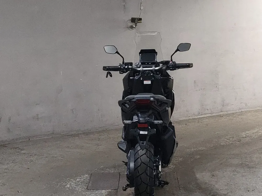 Honda X-ADV750 2026, чёрный, фото 4