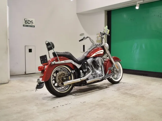 Harley-Davidson FLST1450 2006, красный, фото 5