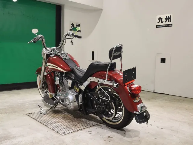 Harley-Davidson FLST1450 2006, красный, фото 6