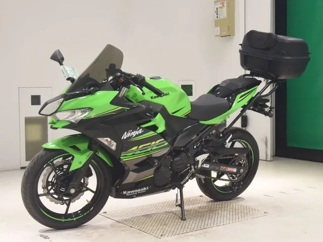 Kawasaki Ninja 400 2018, зелёный, фото 4