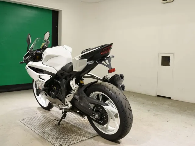 Honda CBR250RR, белый, фото 6
