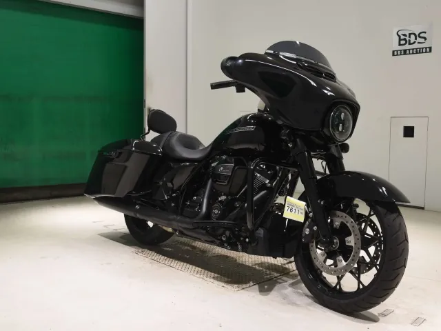 Harley-Davidson FLHXS1870 2020, чёрный, фото 3