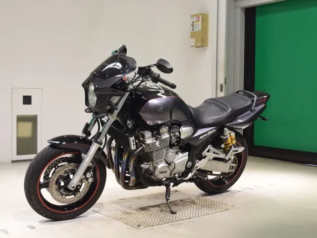 Yamaha XJR1300 2005, black | gunmetal, фото 4