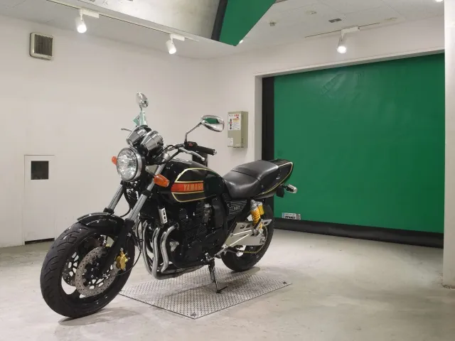 Yamaha XJR400R 1993, чёрный, фото 4