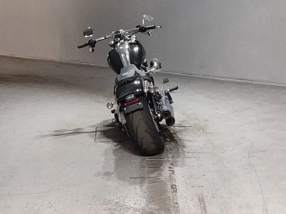 Harley-Davidson FXBR1920 2023, чёрный, фото 4