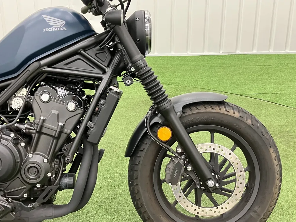 Honda Rebel 500 2023, чёрный, blue m, фото 9