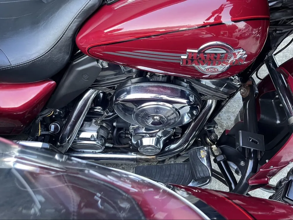 Harley-Davidson FLHTCU-I 2006, фото 3