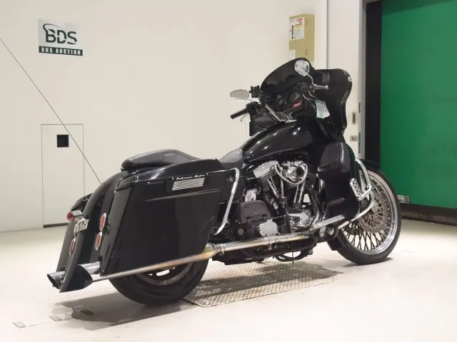 Harley-Davidson FLHTCU1340 1993, чёрный, фото 5