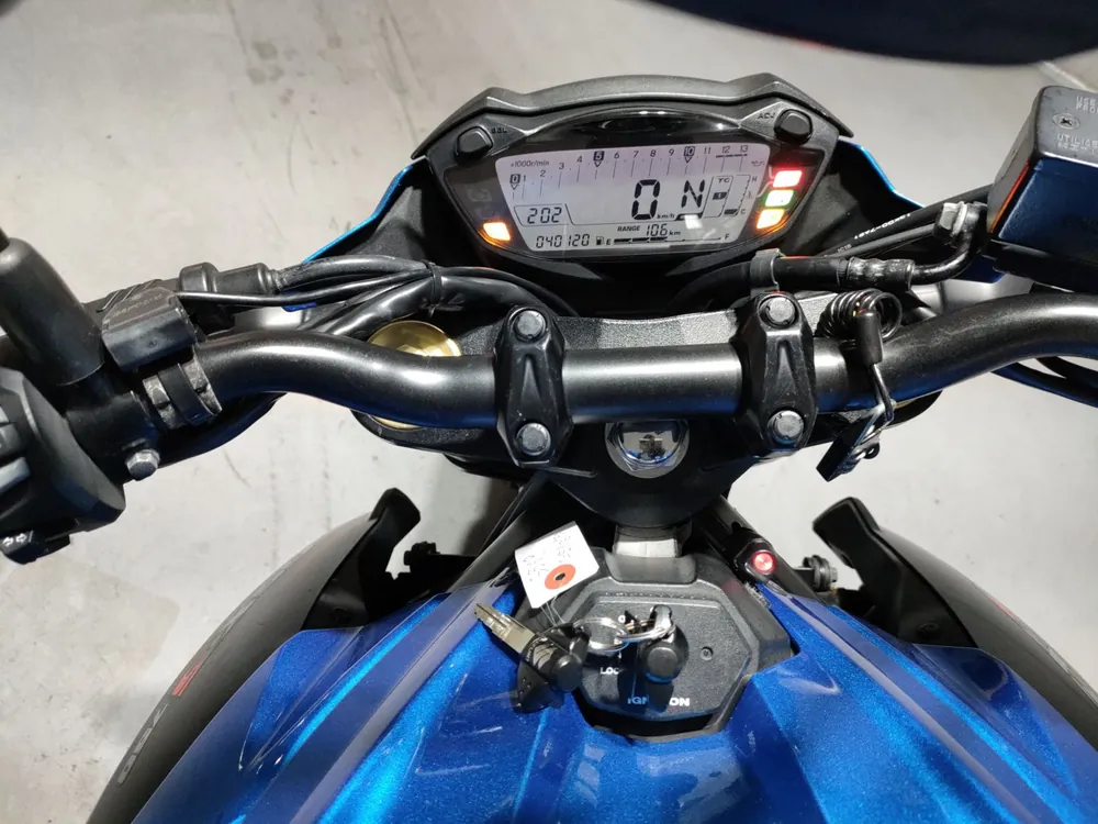 Suzuki GSX-S750 2017, чёрный, синий, фото 5