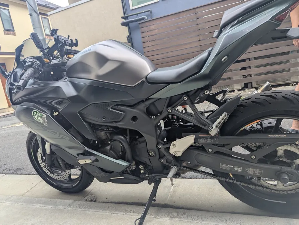 Kawasaki Ninja ZX-4R SE 2025, фото 4