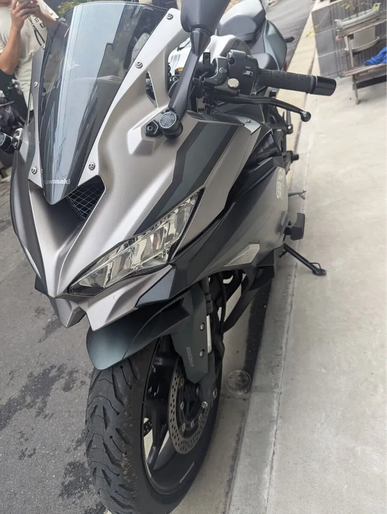 Kawasaki Ninja ZX-4R SE 2025, фото 5