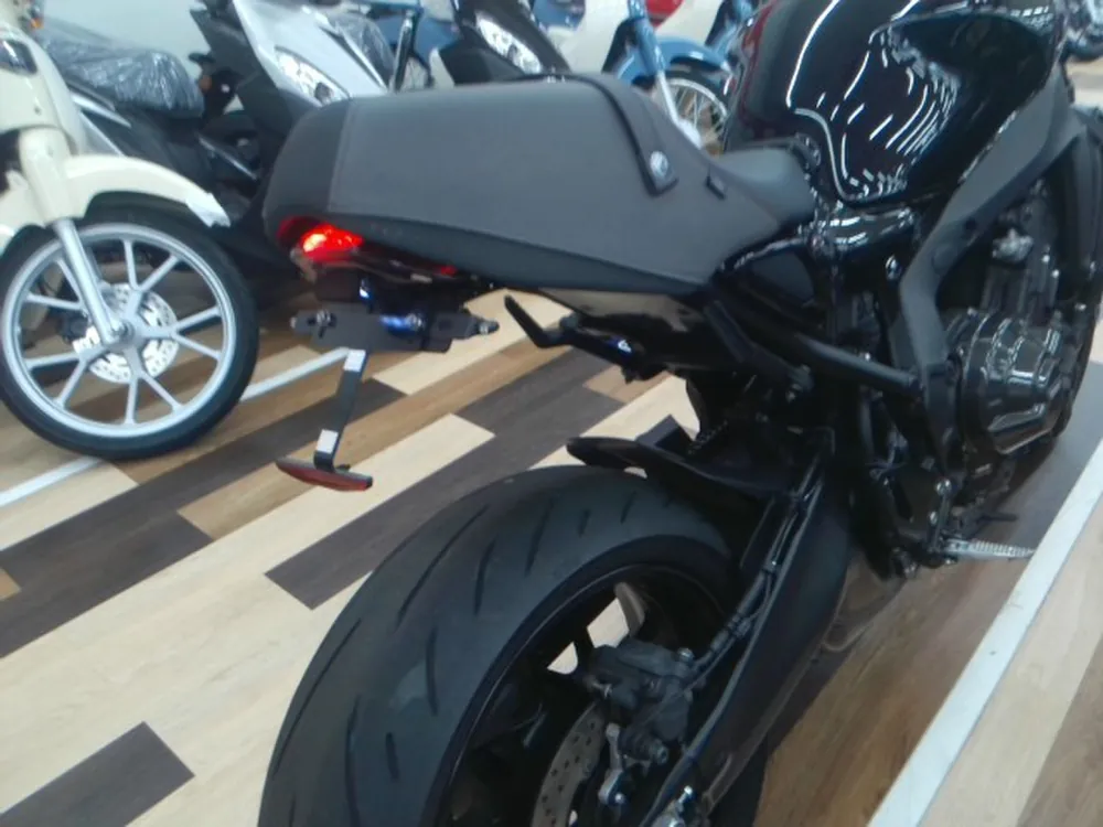 Yamaha Xsr900-2 2023, чёрный, фото 4