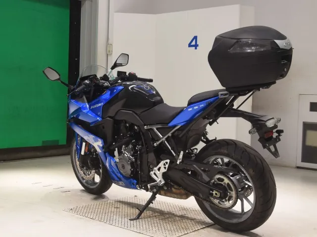 Suzuki Gsx-8T 2024, black | blue, фото 6