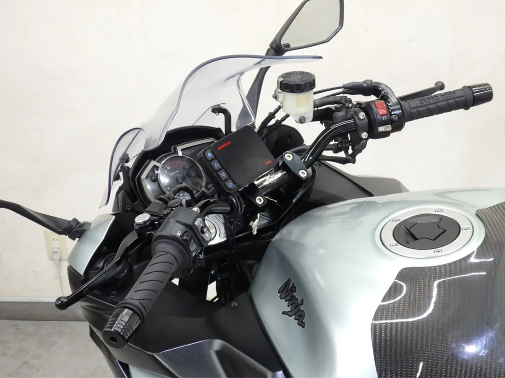 Kawasaki Ninja1000A 2018, серебристый, фото 8