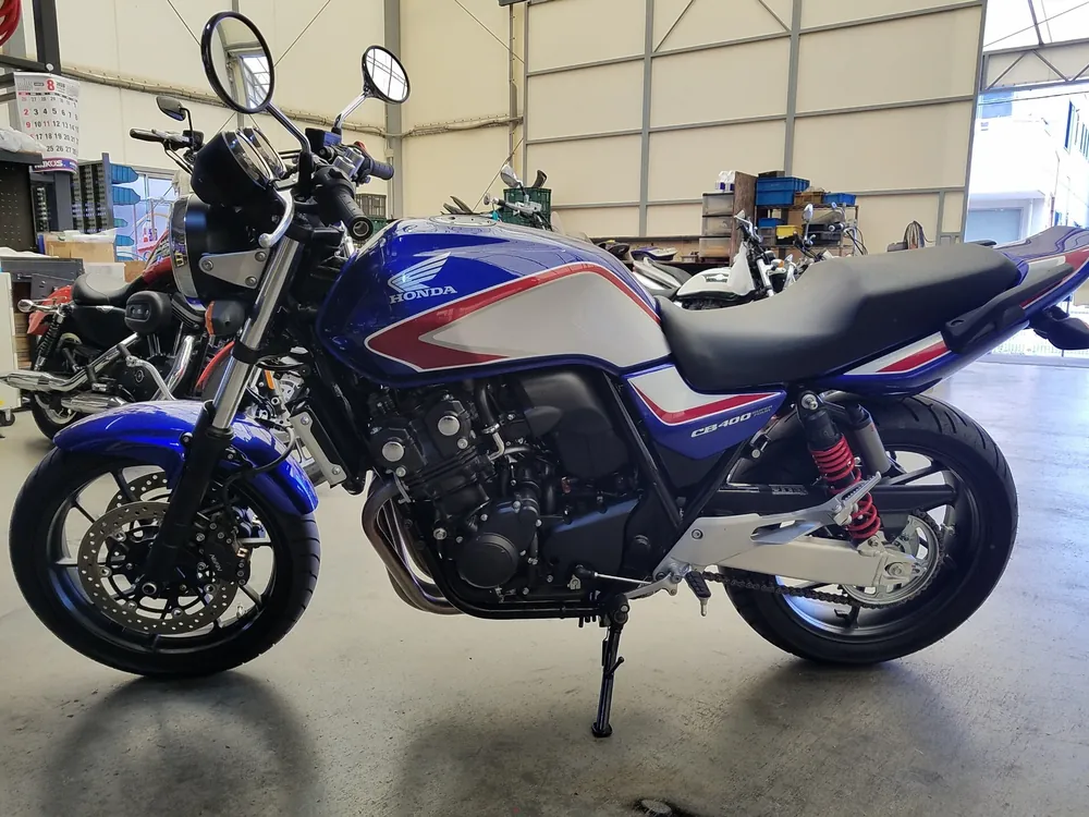 Honda CB400SB 2021, tricolor color, фото 2