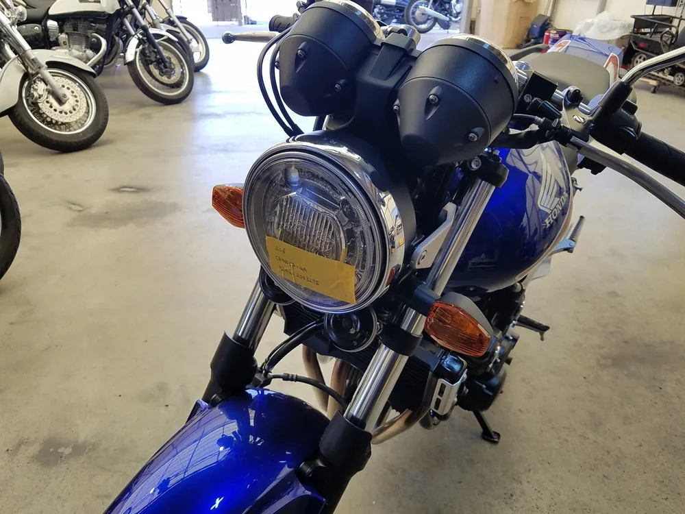 Honda CB400SB 2021, tricolor color, фото 5