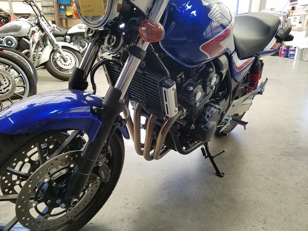 Honda CB400SB 2021, tricolor color, фото 6