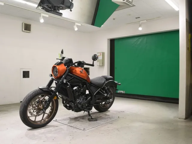 Honda Rebel 2026, оранжевый, фото 4