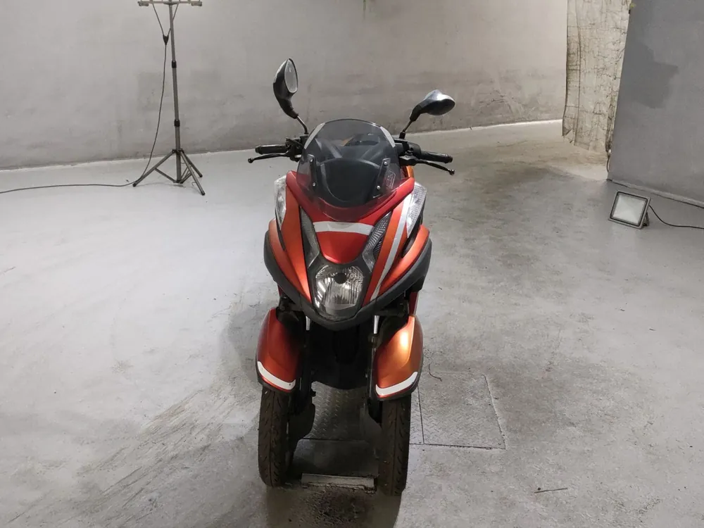 Yamaha Tricity 125, оранжевый, фото 3