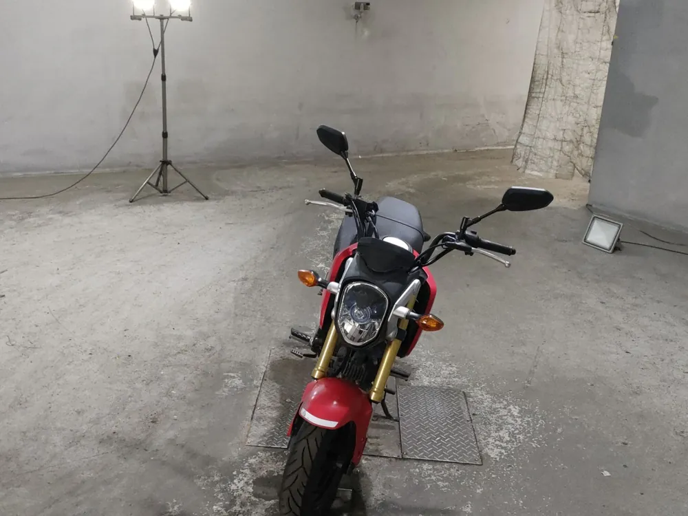 Honda Grom, black/red, фото 3