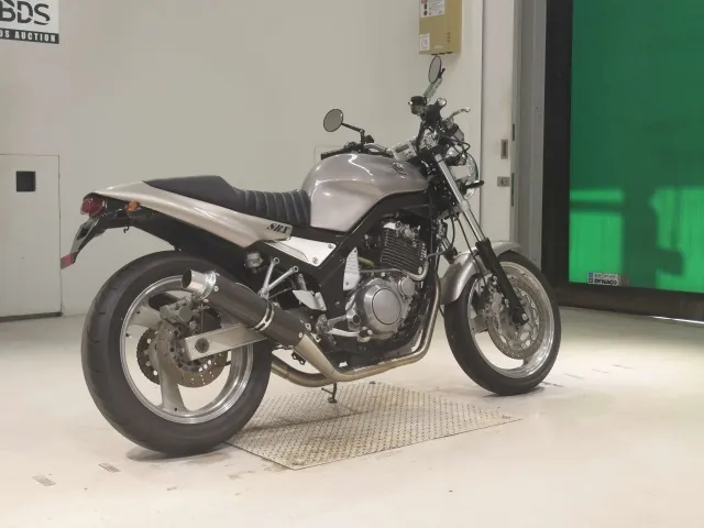 Yamaha SRX600 1992, серебристый, фото 5