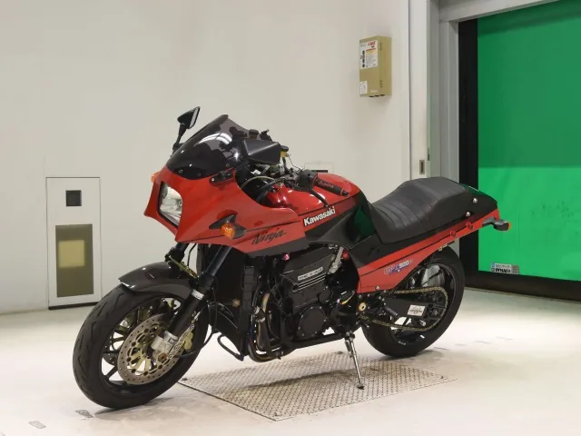 Kawasaki GPZ900R Ninja 1995, red | black, фото 4