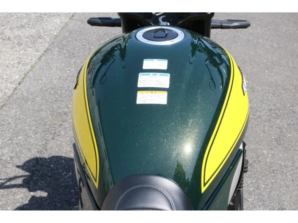 Kawasaki Z900RS 2024, жёлтый, зелёный, фото 9