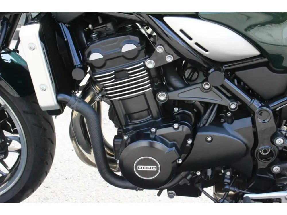 Kawasaki Z900RS 2024, жёлтый, зелёный, фото 10