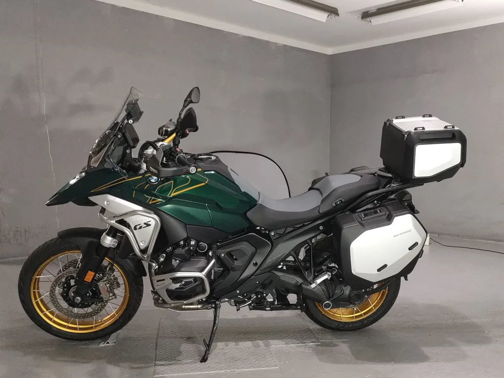 BMW R1300GS 2024, зелёный, фото 2