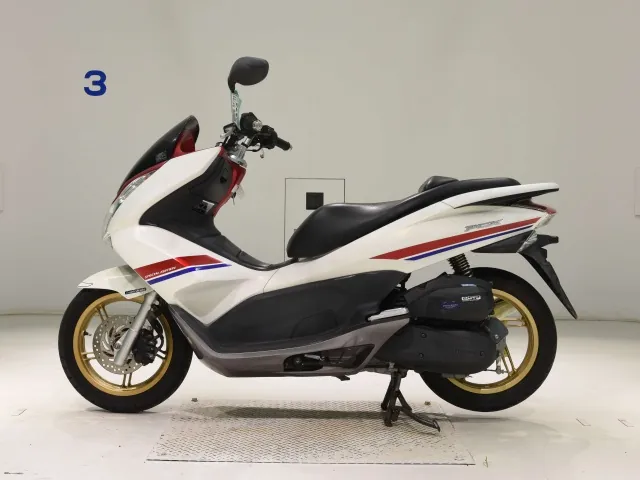 Honda PCX JF28, белый, фото 2