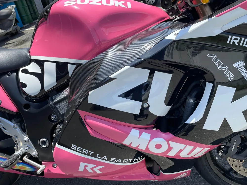 Suzuki GSX1300R 2010, black / pink, фото 12
