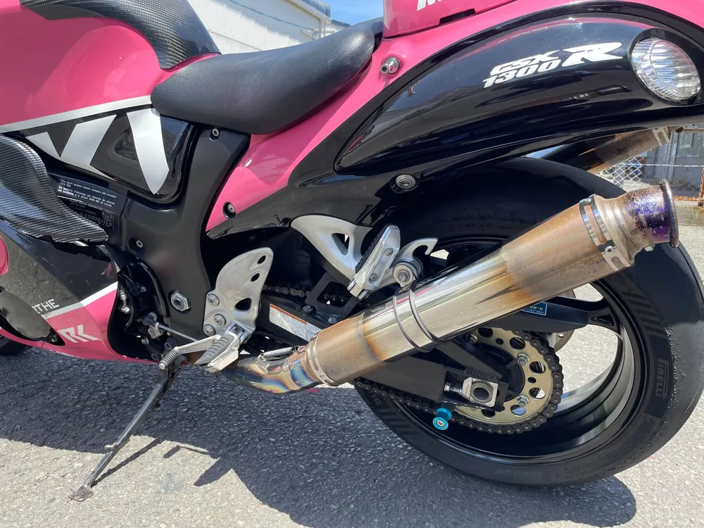 Suzuki GSX1300R 2010, black / pink, фото 15