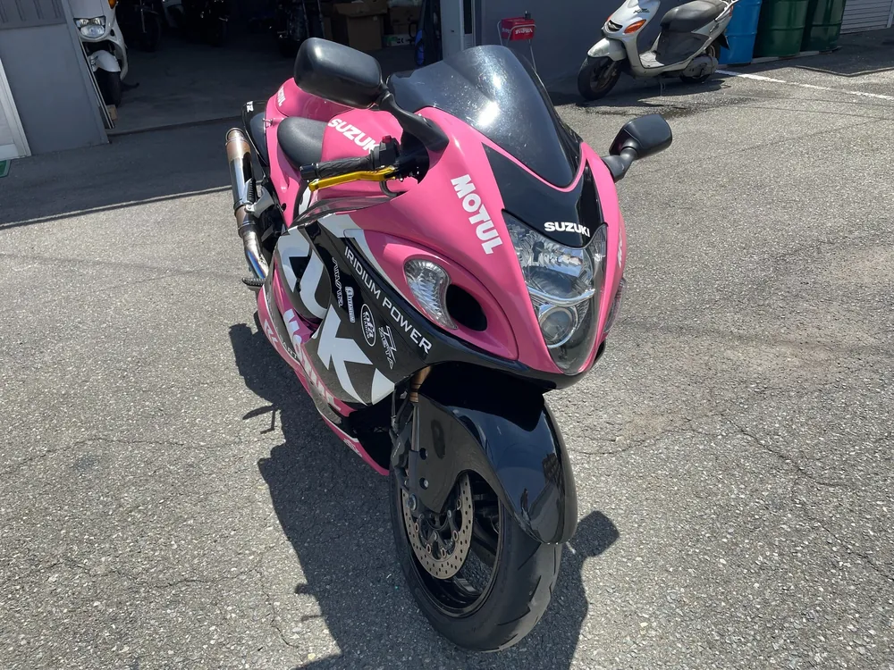 Suzuki GSX1300R 2010, black / pink, фото 4