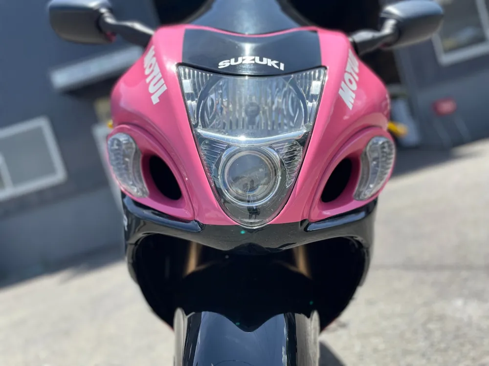 Suzuki GSX1300R 2010, black / pink, фото 10