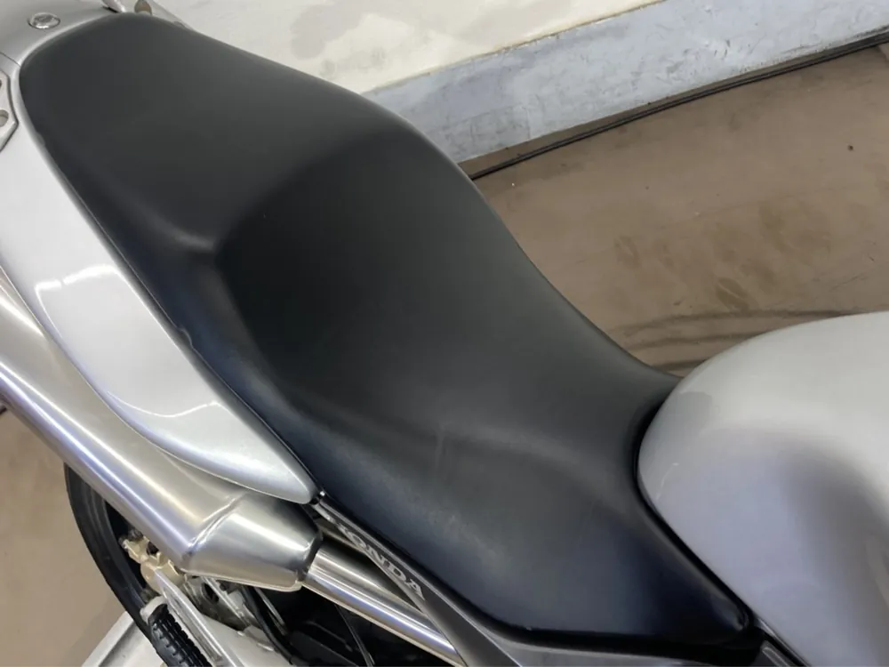 Honda Hornet 250, серебристый, фото 14