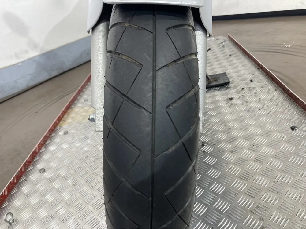 Honda Hornet 250, серебристый, фото 18