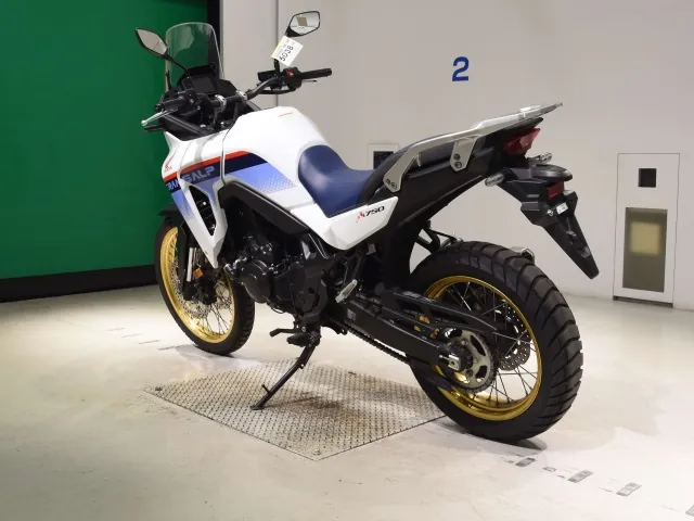 Honda XL750 Transalp, белый, фото 6