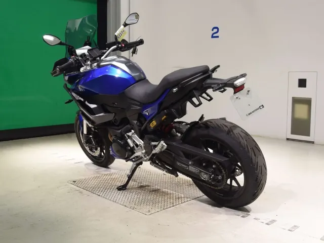 BMW F900XR 2022, синий, фото 6