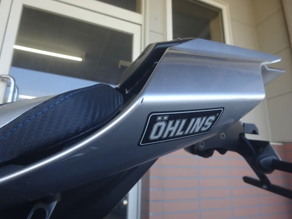 Yamaha YZF-R1M 2017, серебристый, фото 11