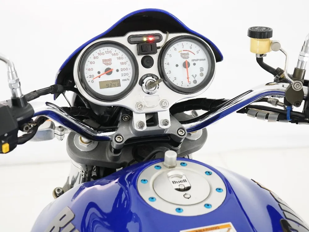 Buell M2 Cyclone 1999, фото 7