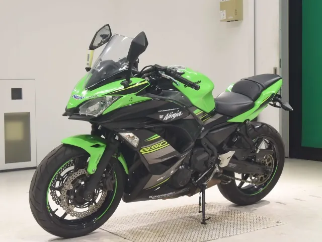Kawasaki Ninja650A 2019, black | green, фото 4
