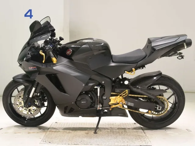 Honda CBR600RR 2024, matt black, фото 2