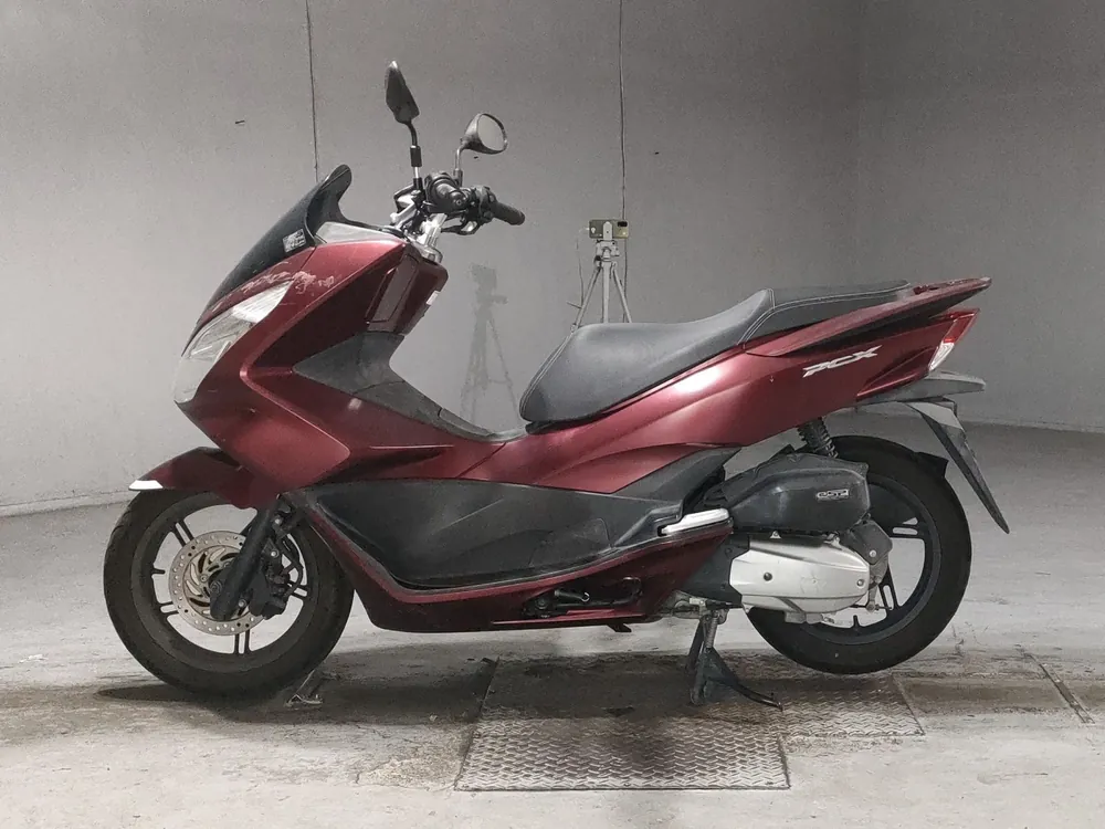 Honda PCX JF56, красный, фото 2